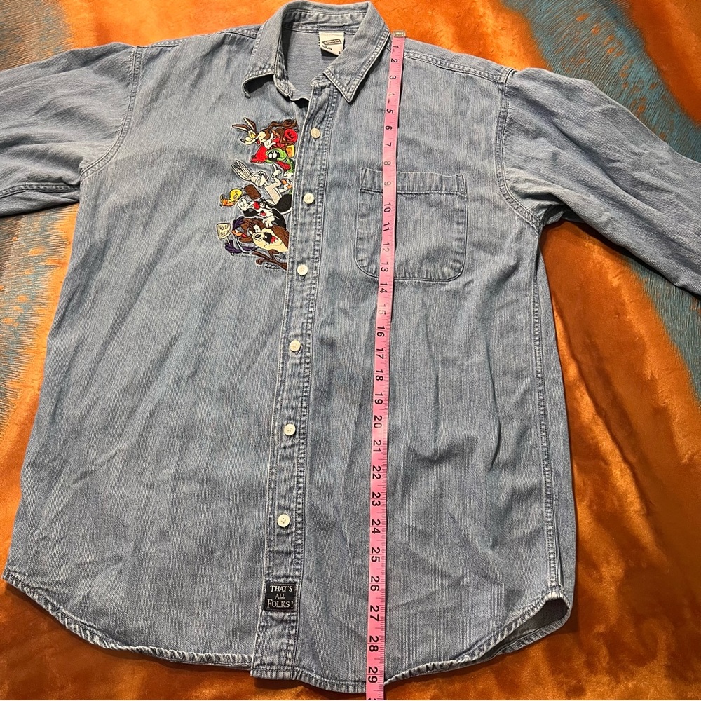 VTG 90s Warner Bros Looney Tunes Denim Embroidered button up shirt small - Picture 11 of 13